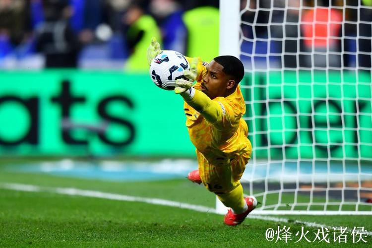 欧国联-迈尼昂神勇扑点 法国点球大战击败克罗地亚 欧国联-迈尼昂神勇扑点 法国点球大战击败克罗地亚