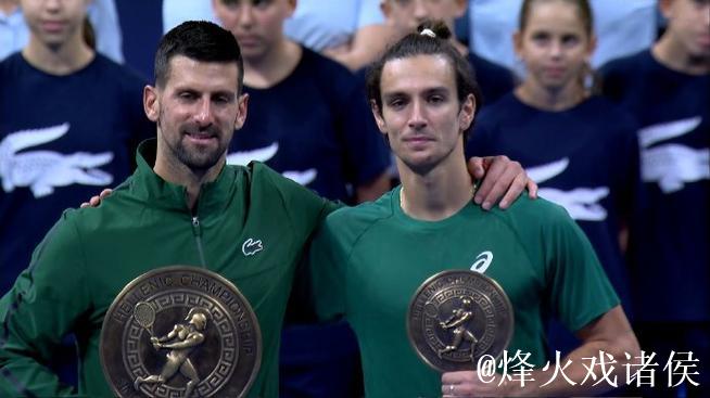 ATP雅典站：德约科维奇激战三局力克塔比洛 晋级八强